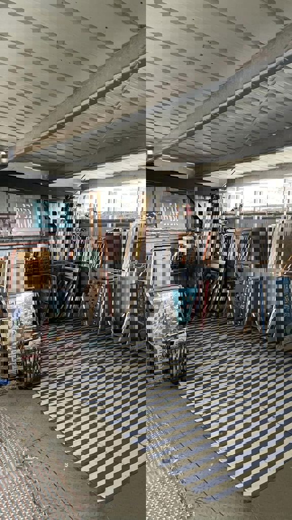 מחלקת האומנות 14