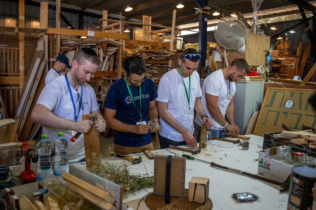 סדנת נגרות 1