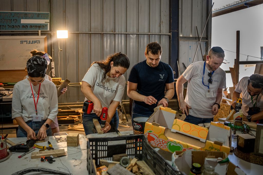 סדנת נגרות 7