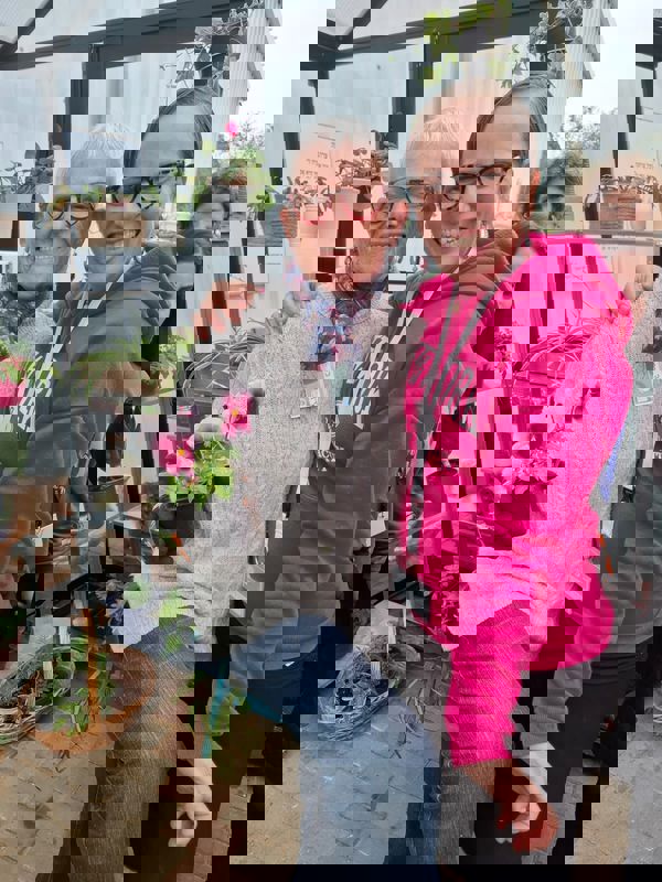 3d1fb274-2eda-48b2-8641-9aa399cf0a69_600x800