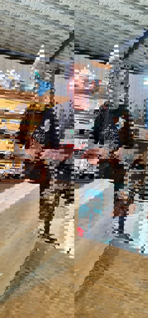 האנגריה של חזית הבית 4