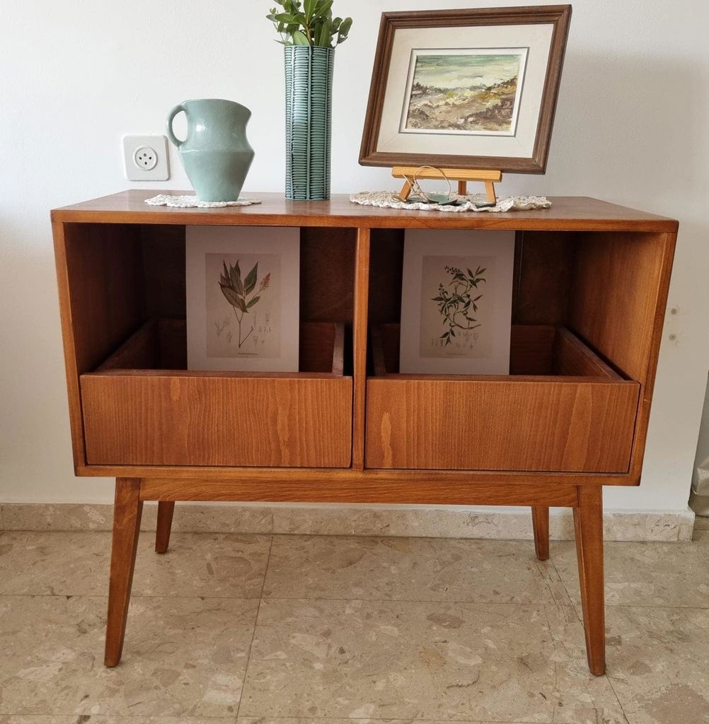 הבתים של חזית הבית 25