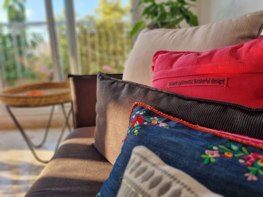 הבתים של חזית הבית 28