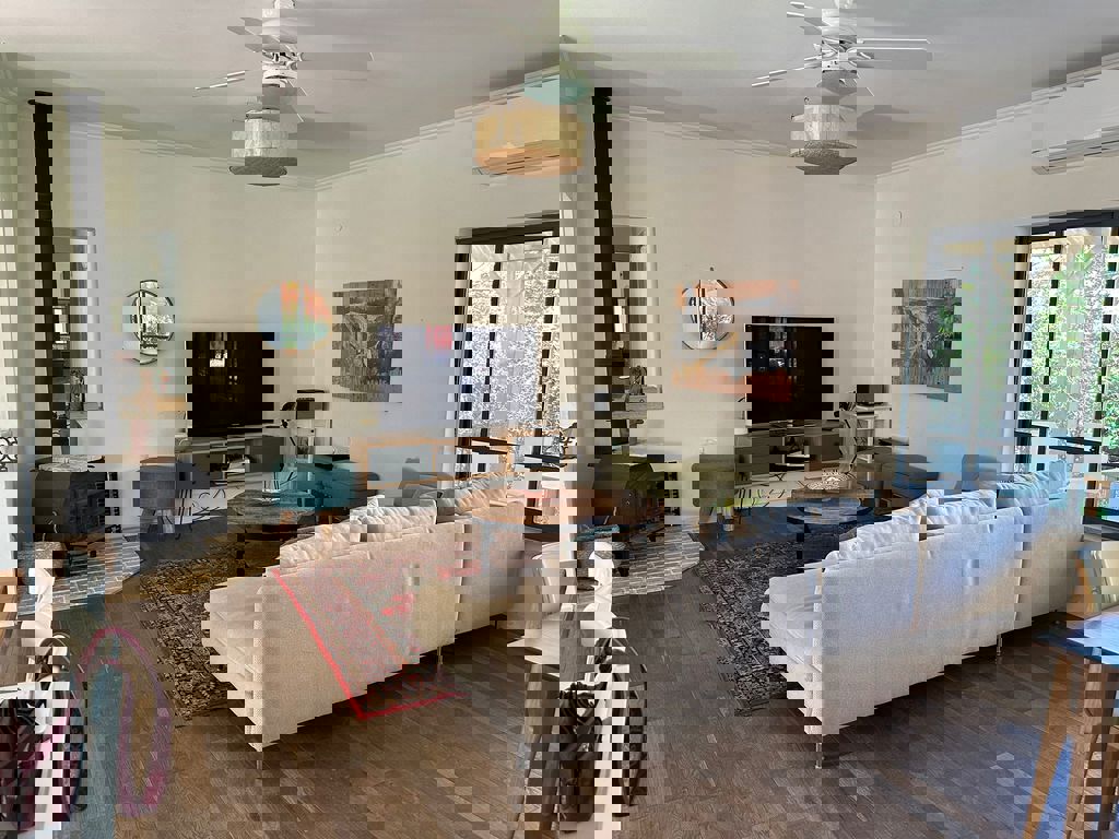 הבתים של חזית הבית 5