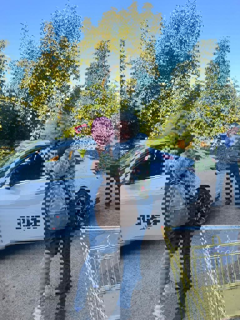 המשפחות של חזית הבית 106