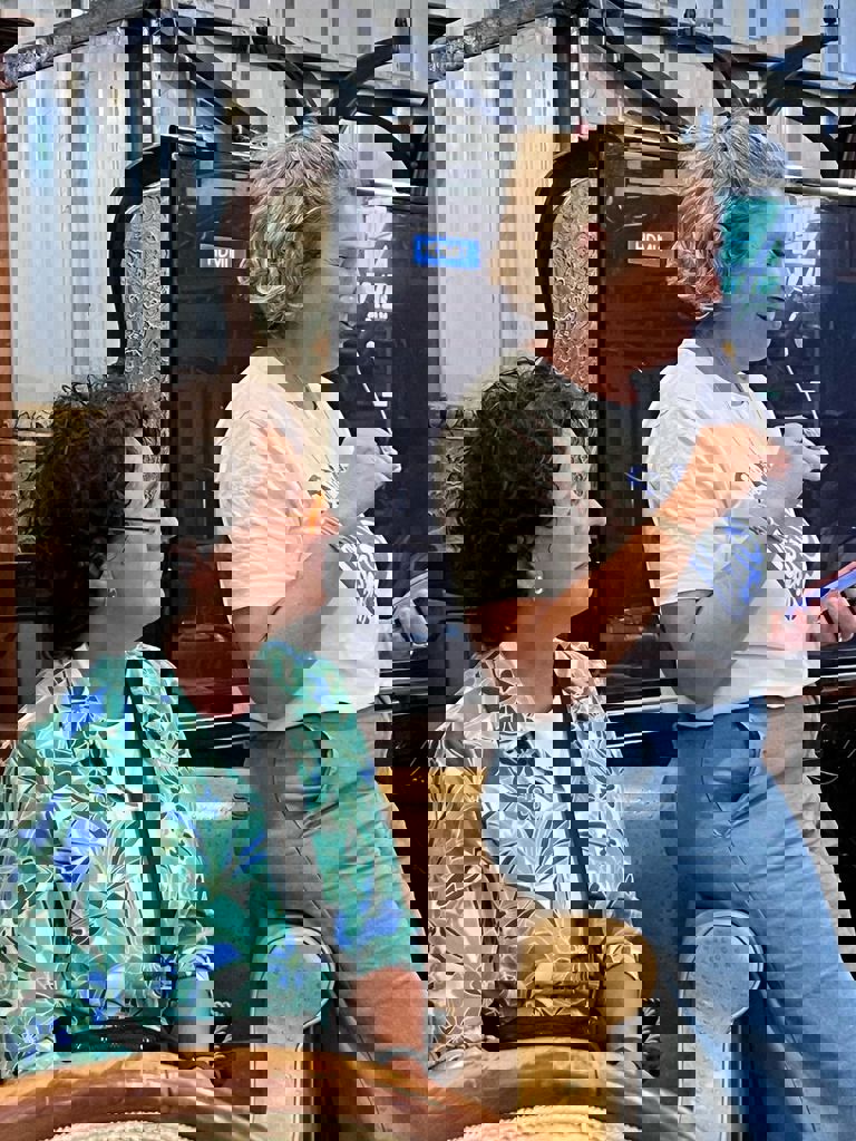 הסלון של חזית הבית