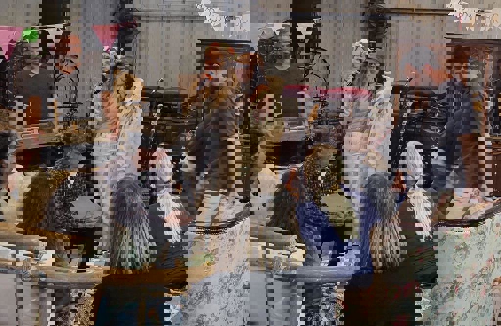 הסלון של חזית הבית 6