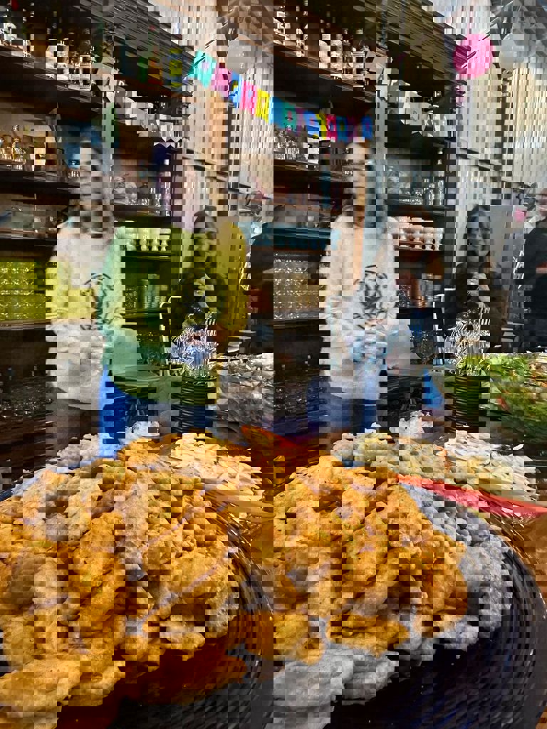 הסלון של חזית הבית 8